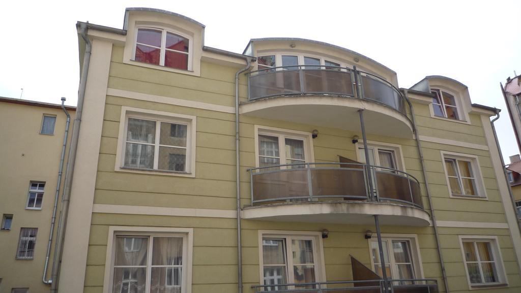 Hotel Derby Karlovy Vary Bagian luar foto