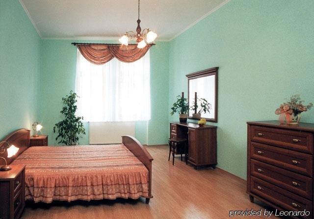 Hotel Derby Karlovy Vary Bagian luar foto